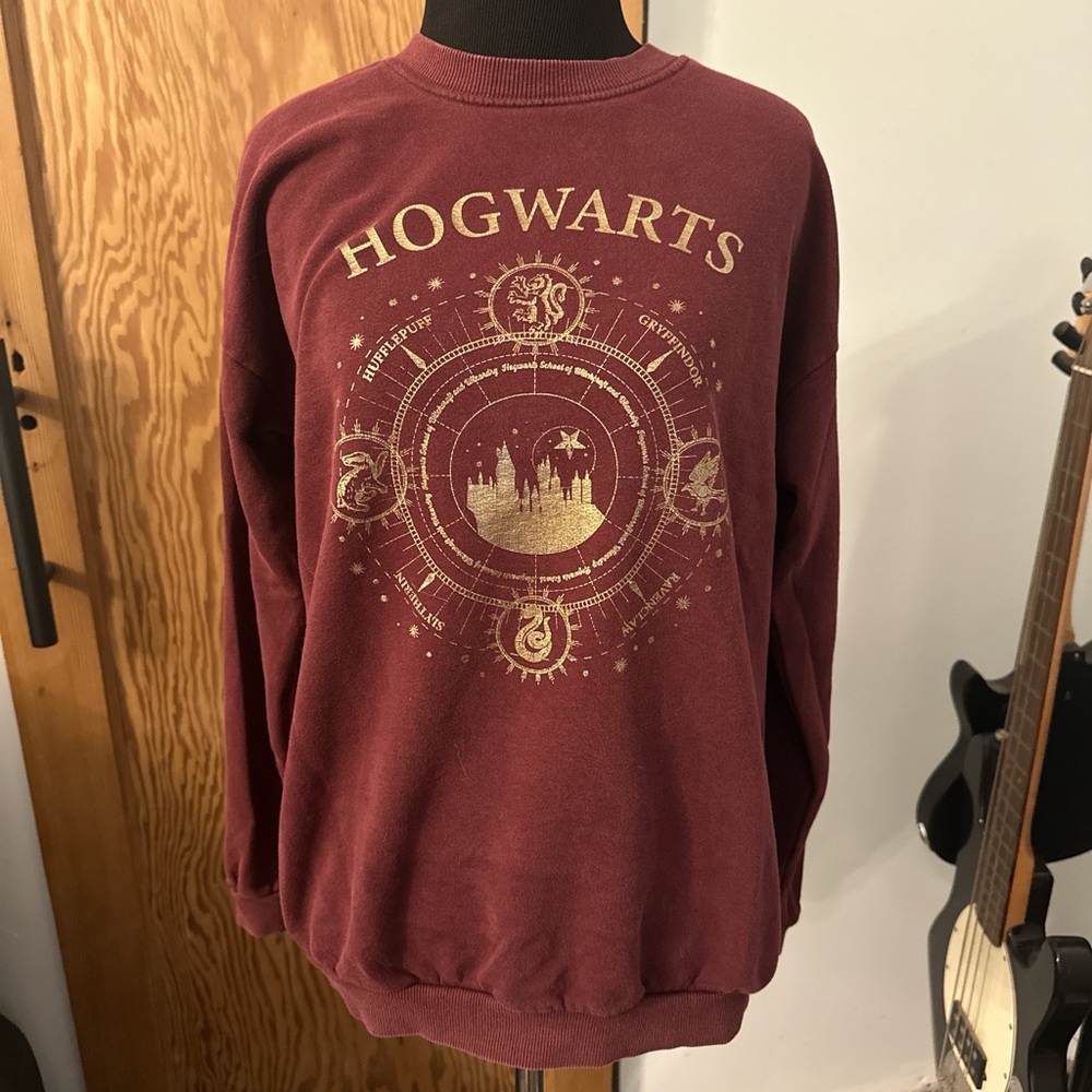 H&M Hogwarts Burgundy Crewneck Sweater